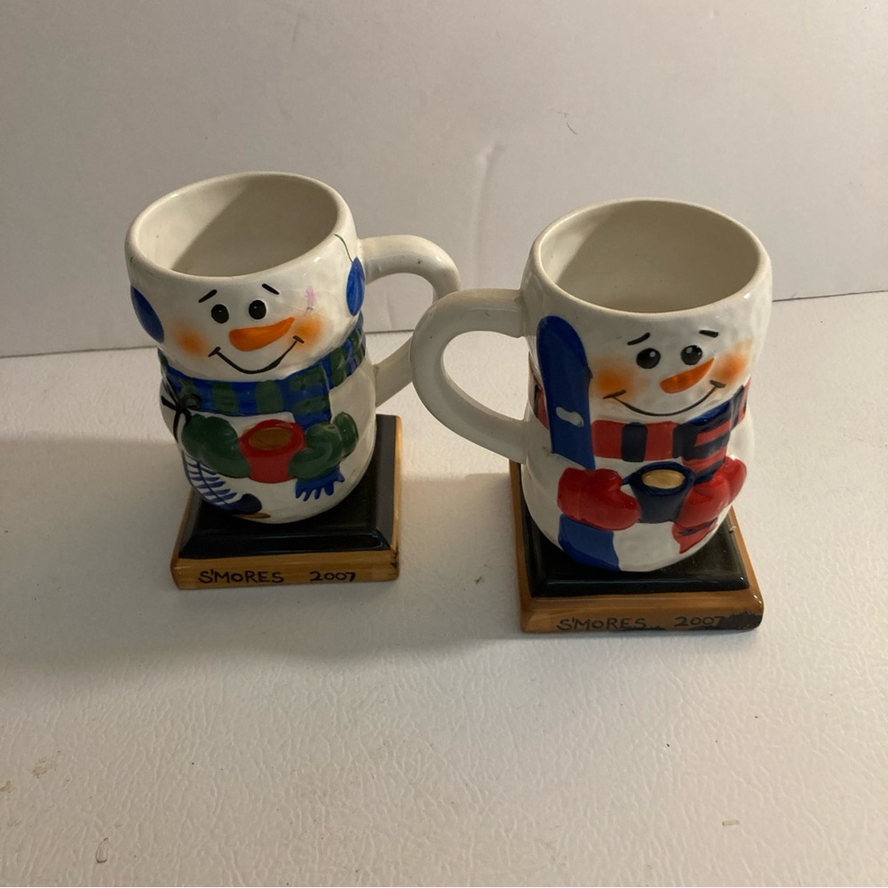 Mugs